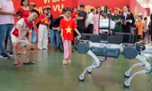 Triển lãm thành tựu đất nước đón 1,3 triệu lượt khách một ngày